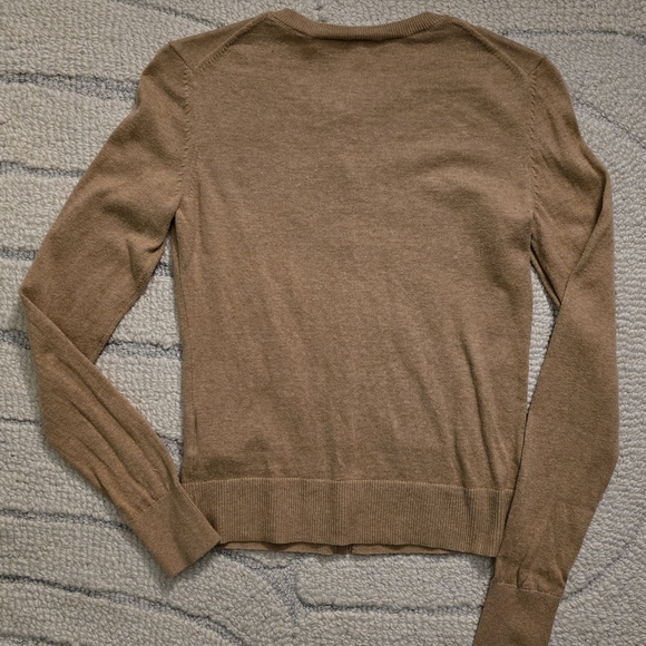 GAP Women's Tan Cardigan Sweater - Picture 2 of 4